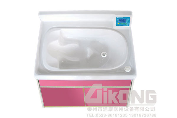 嬰兒洗禮池